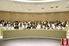 胡传授提写故我正在”